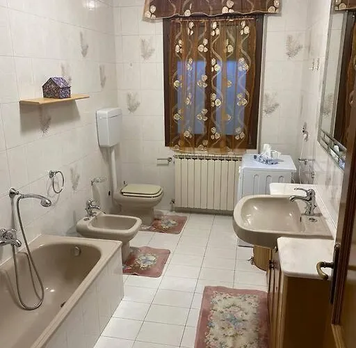 “casa Alex” A Pochi Km Dal Mare Casa de Férias *
